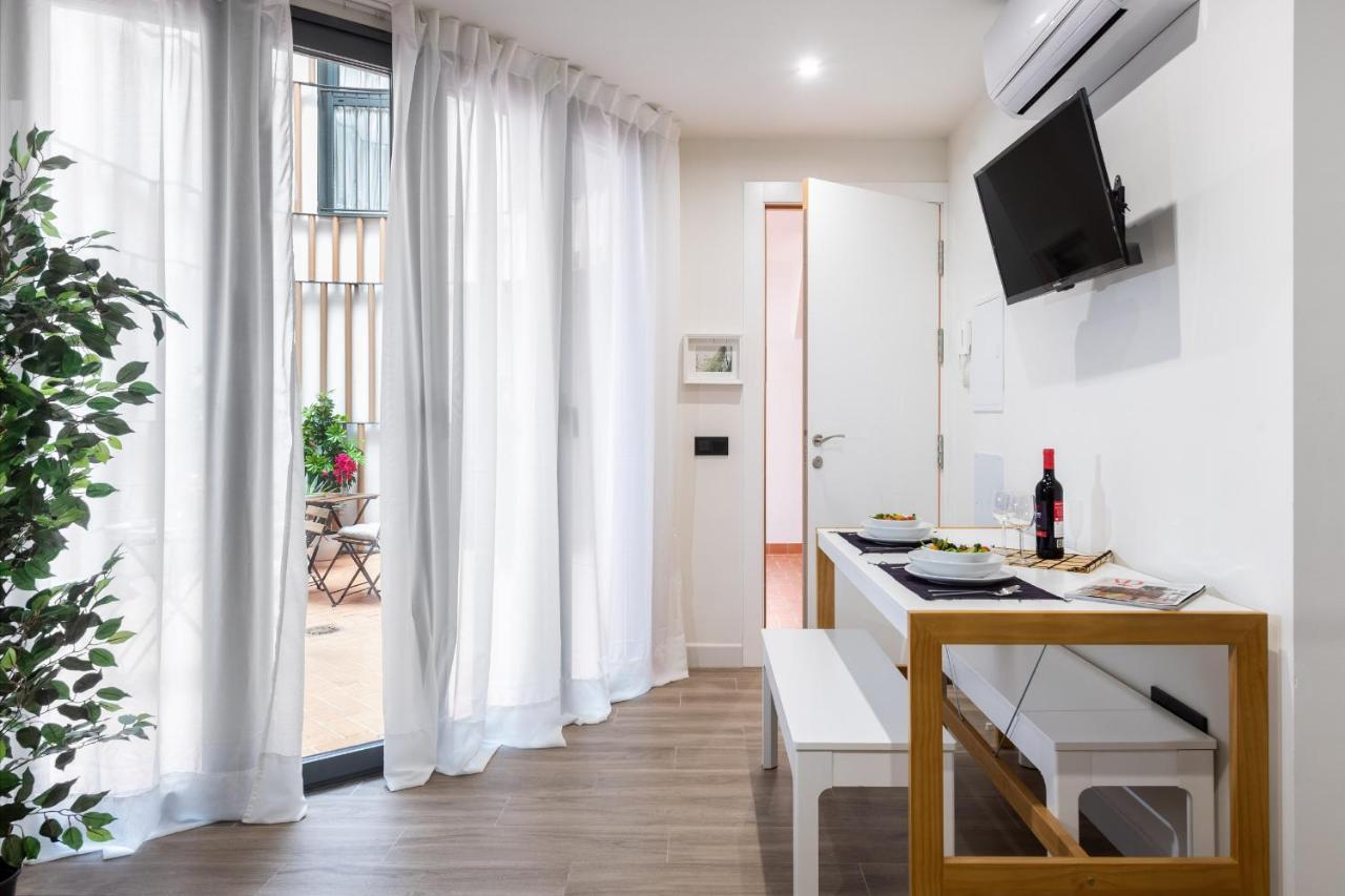 Avanti Azahar, En Un Barrio Con Encanto Sevilla Buitenkant foto